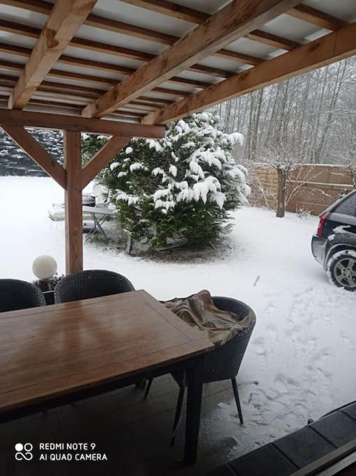 Basiowka Nad Jeziorem Boszkowo Bagian luar foto